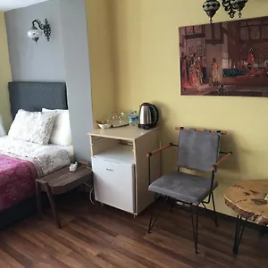 Marmara House&apartments Couette-café